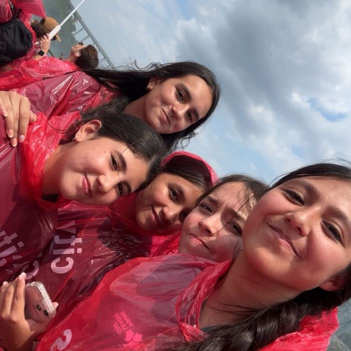 Amigas en una excursión